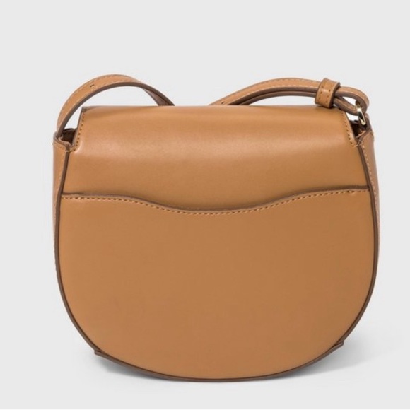 A new day faux leather crossbody bag in camel. Excellent condition. New. - Picture 3 of 9